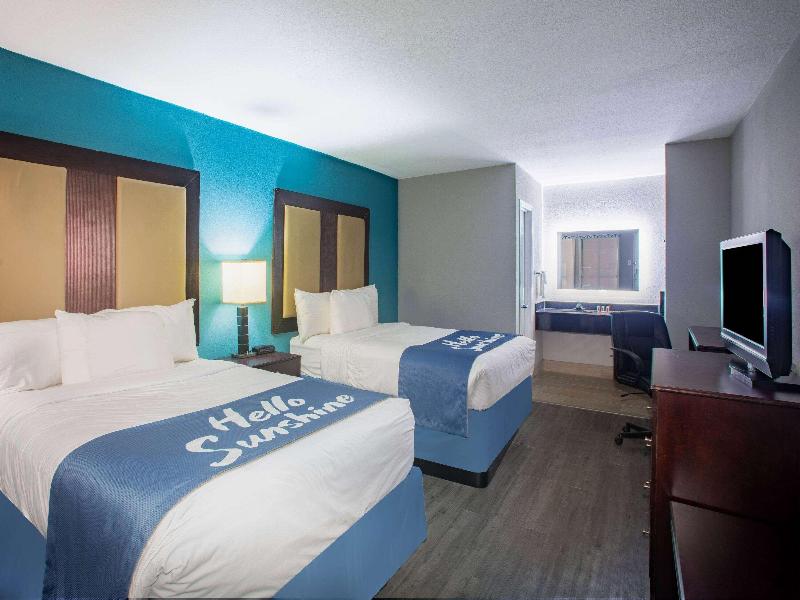 Days Inn By Wyndham Mobile I 65 image