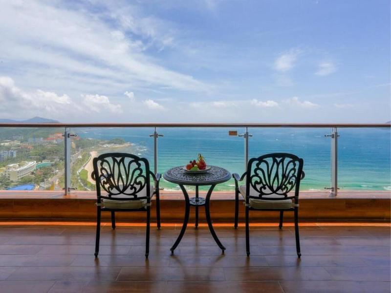 Dadonghai Hotel Sanya image