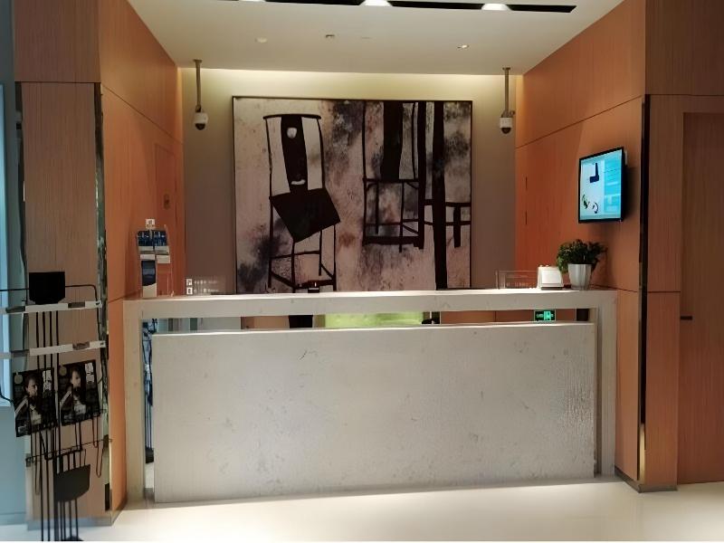 Jinjiang Inn Shanghai International Tourism And Re image