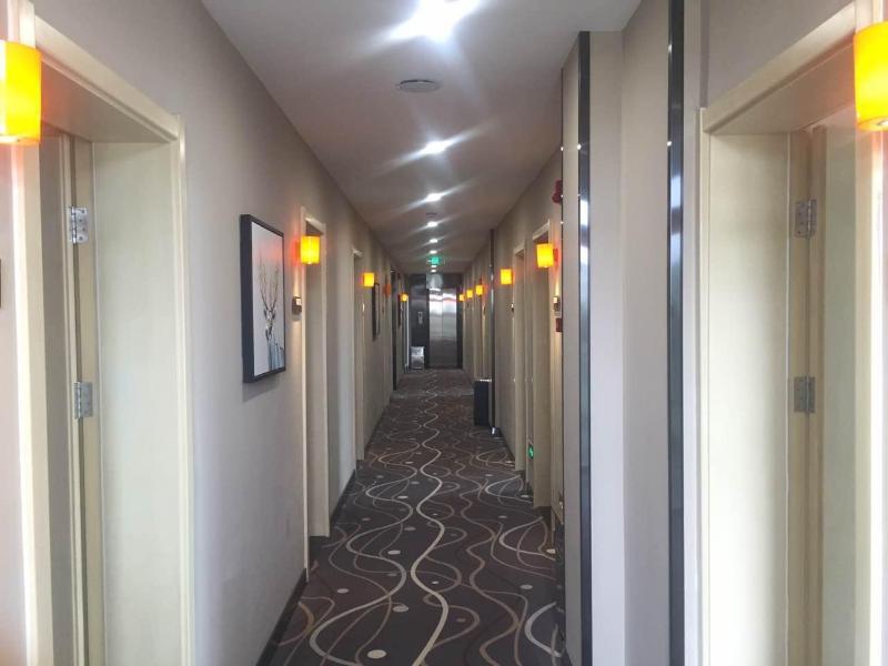 7 Days PremiumÂ·Chengde Fengning Xinfeng Road