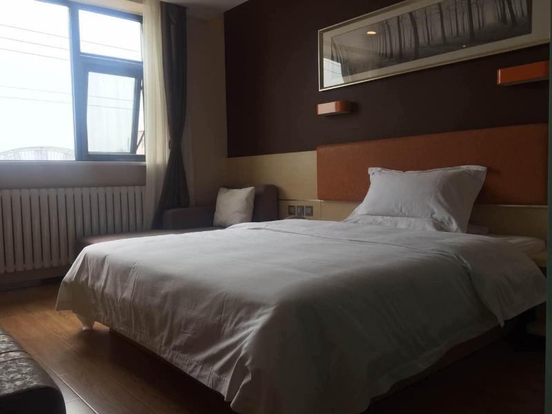 7 Days PremiumÂ·Chengde Fengning Xinfeng Road