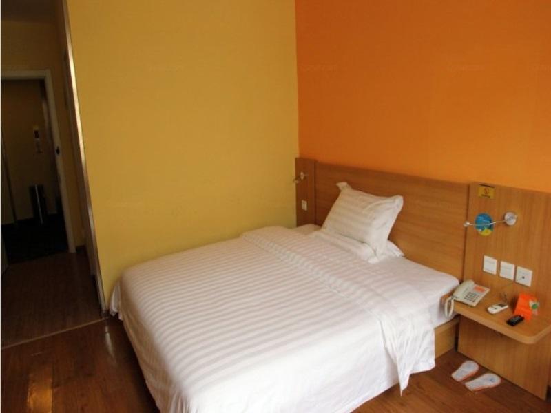 7 Days Inn Beijing Yizhuang Rongjing East Street S — photo 2