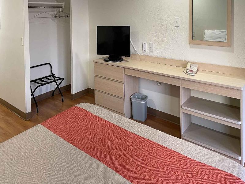 Motel 6 Hagerstown, Md image