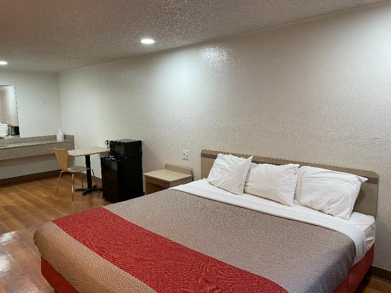 Motel 6 Hagerstown, Md image