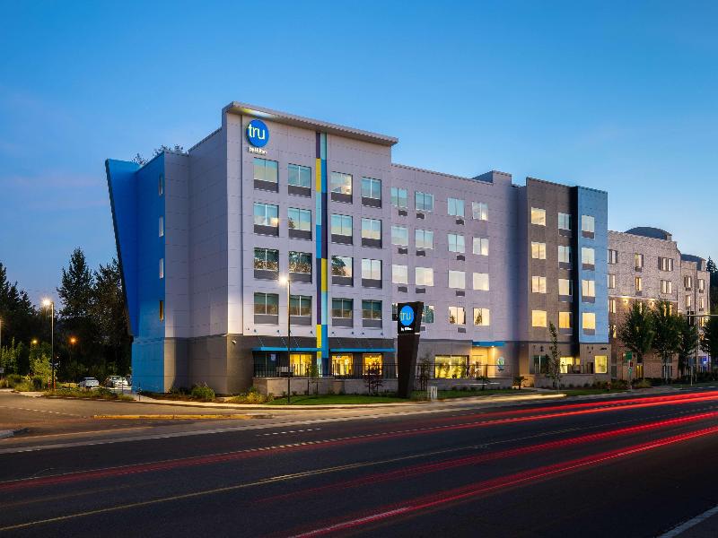 Tru By Hilton Eugene image