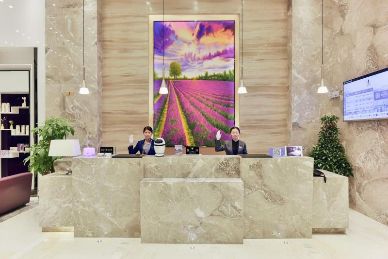 LAVANDE HOTEL XINING HAI LAKE NEW DISTRICT STADIUM