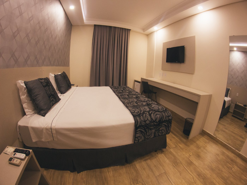 Summit Suites Hotel - Cacapava image