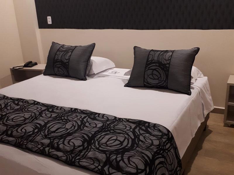 Summit Suites Hotel - Cacapava image