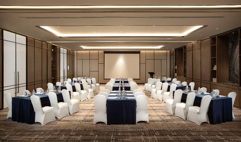 Crowne Plaza Wuzhen image