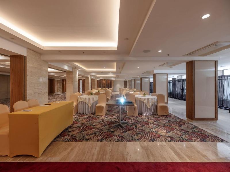 Patria Suites