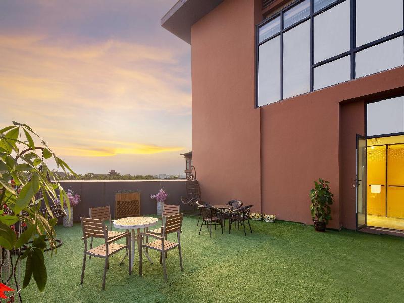 mango crystal hotel — photo 16