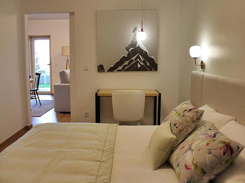 Casas De Alpedrinha image