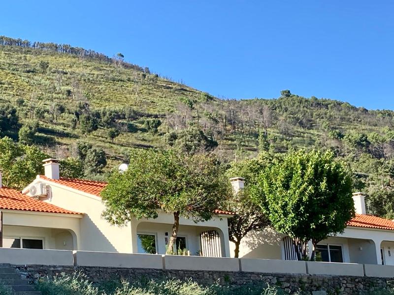 Casas De Alpedrinha image