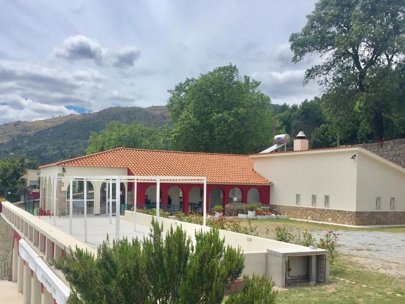 Casas De Alpedrinha image