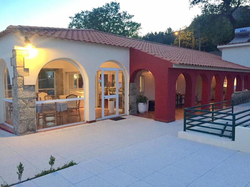 Casas De Alpedrinha image