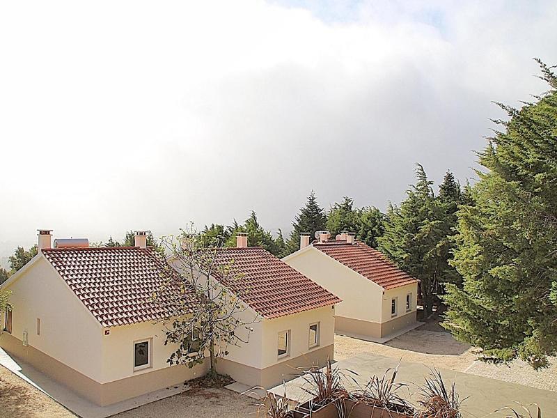Casas De Alpedrinha image