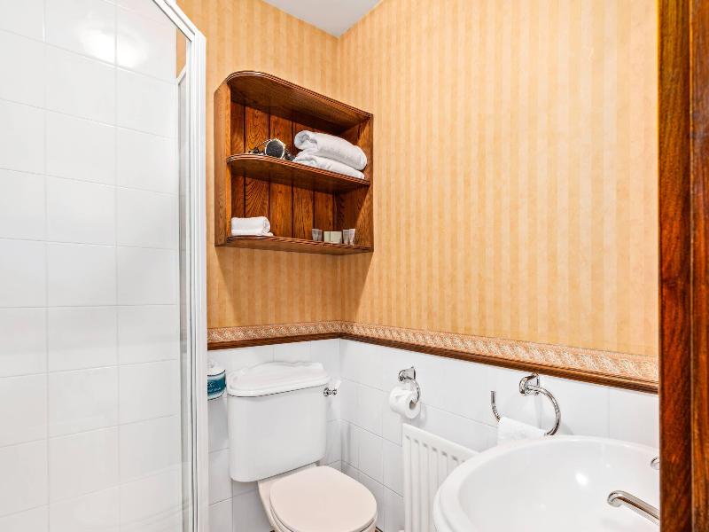 The Honest Lawyer Ascend Hotel Collection image