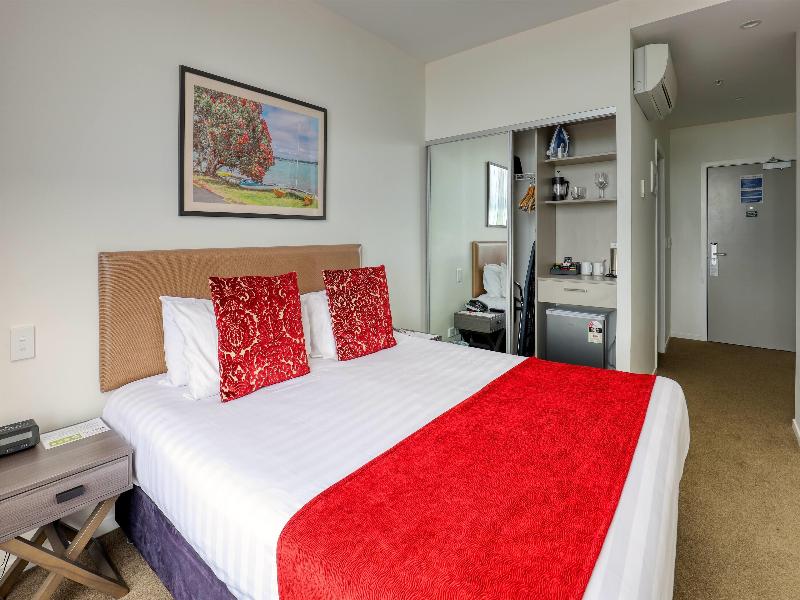 Ramada Suites Auckland Manukau Pacific Centre image