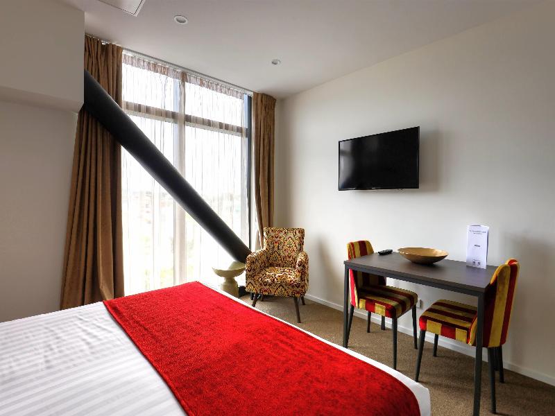 Ramada Suites Auckland Manukau Pacific Centre image