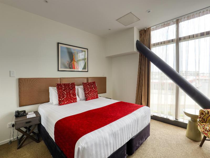 Ramada Suites Auckland Manukau Pacific Centre image