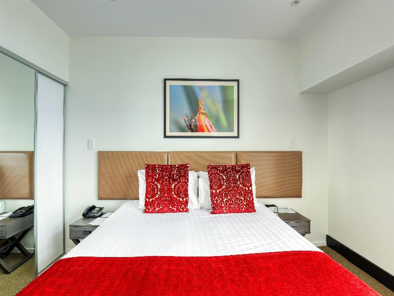 Ramada Suites Auckland Manukau Pacific Centre image