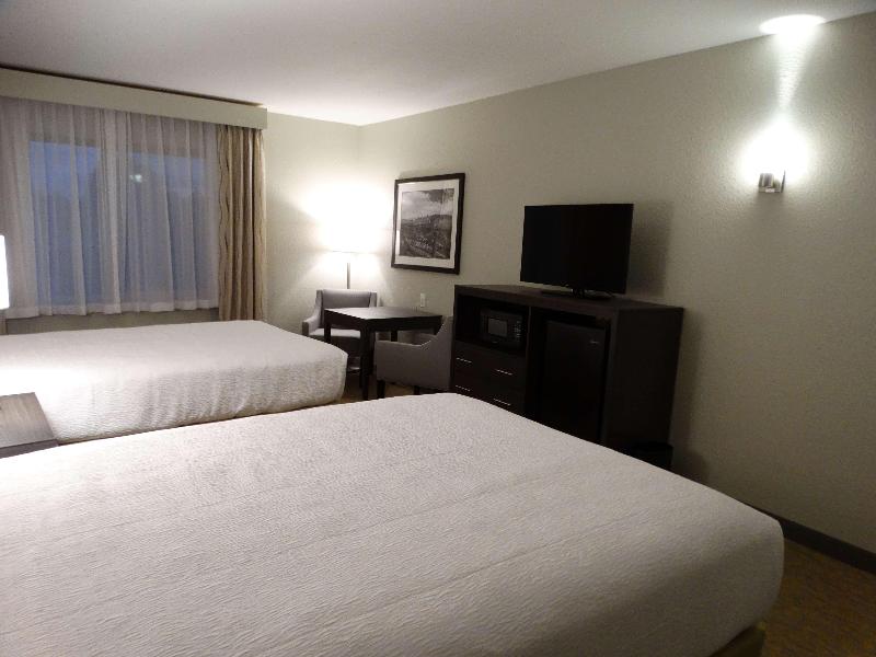 Best Western Plus The Inn at Hells Canyon image