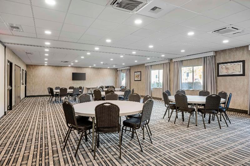 Best Western Plus The Inn at Hells Canyon image