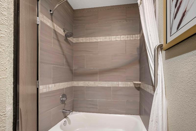 Best Western Plus The Inn at Hells Canyon image