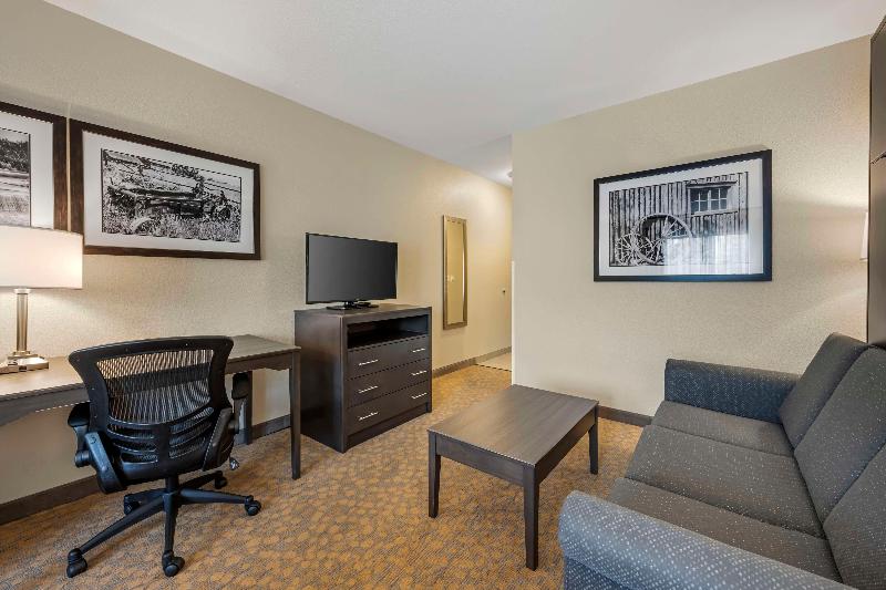 Best Western Plus The Inn at Hells Canyon image