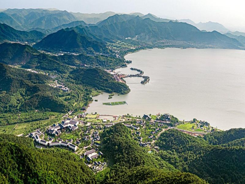 Cordis Dongqian Lake Ningbo image
