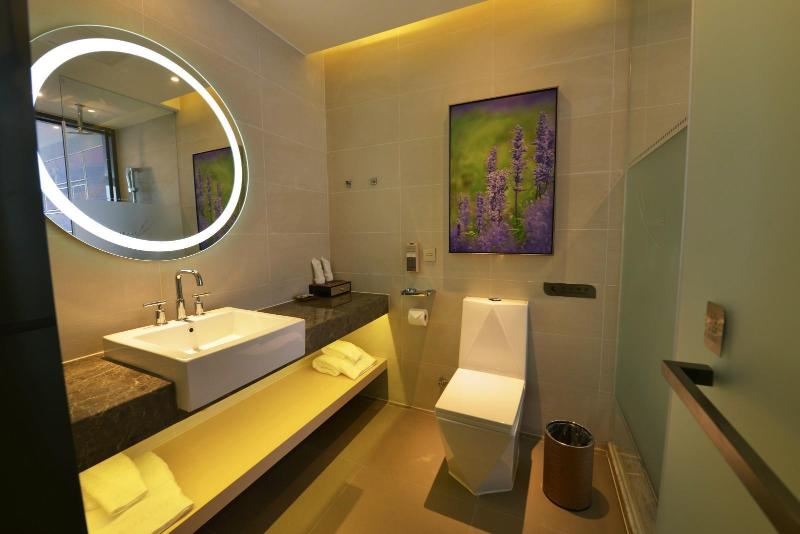Lavande Hotel Qingyuan Sports Park City Government