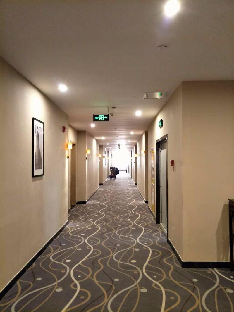 7 Days PremiumÂ·Yining Shanghaicheng