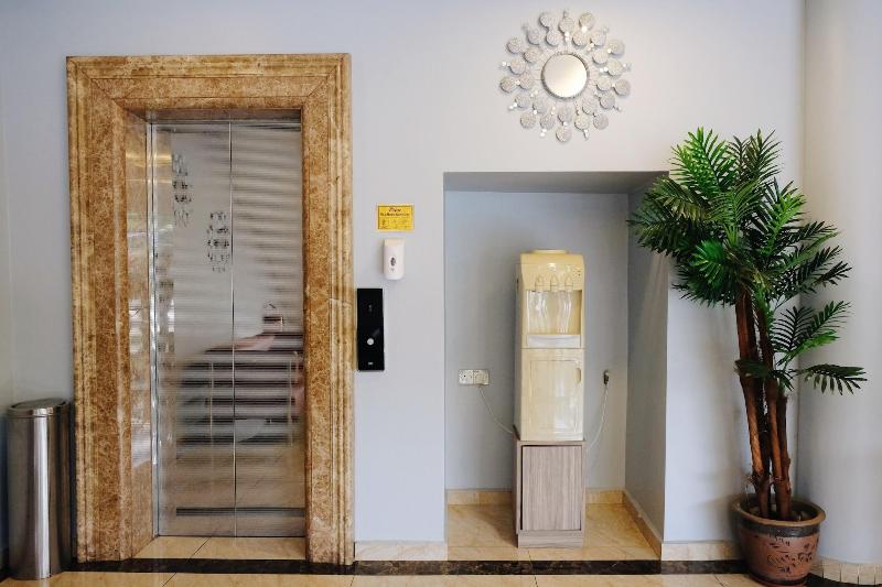 Era Plus Hotel image
