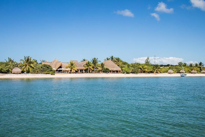 Azura Benguerra Island image