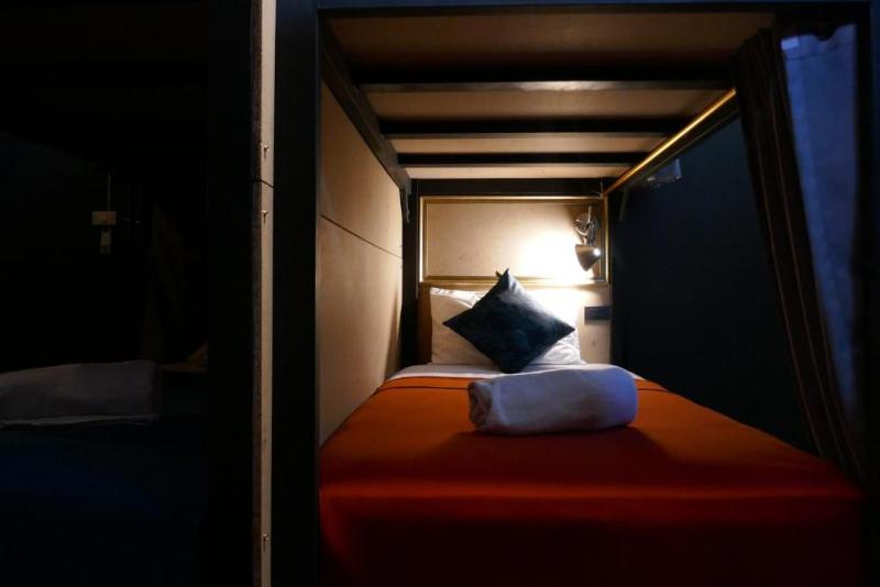 2Street Hostel At Surathani — photo 4