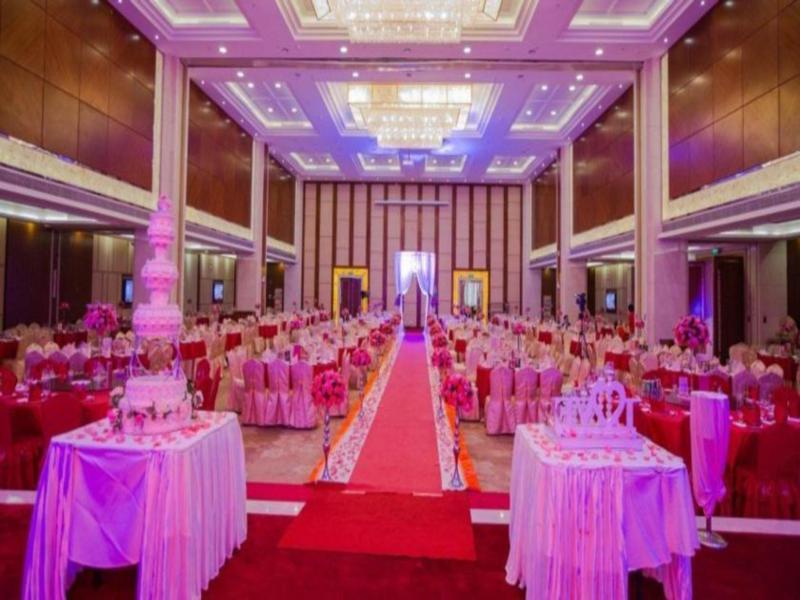 Yihao International Hotel image