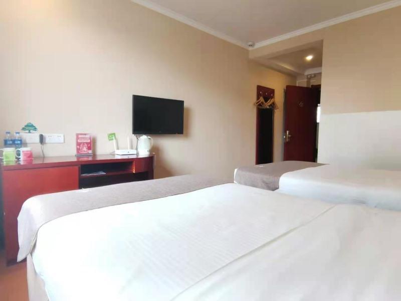 GreenTree Inn Qinhuangdao Olympic Center Express image