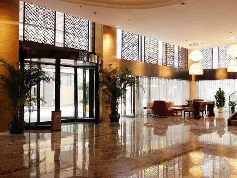 Shanghai Manhattan Hotel Minhang image