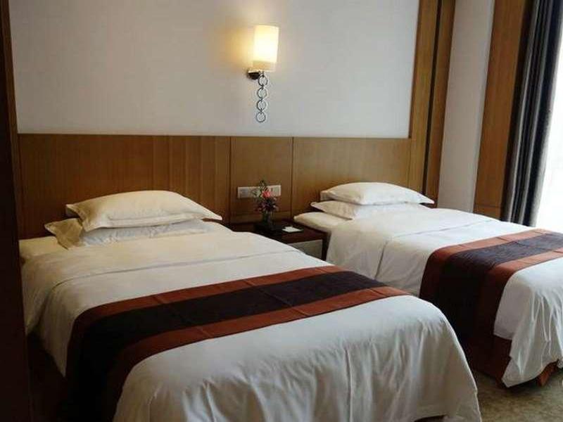 Shanghai Manhattan Hotel Minhang image