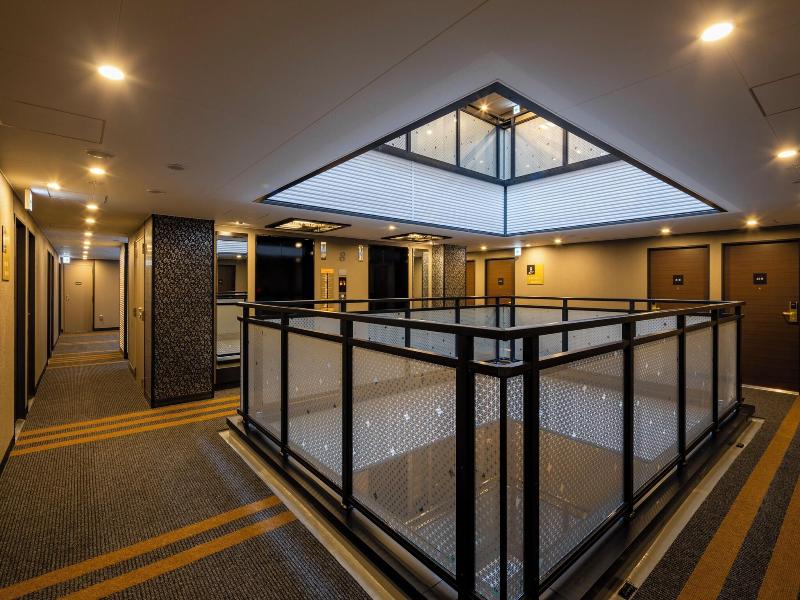 APA Hotel Hakatahigashihie-Ekimae image