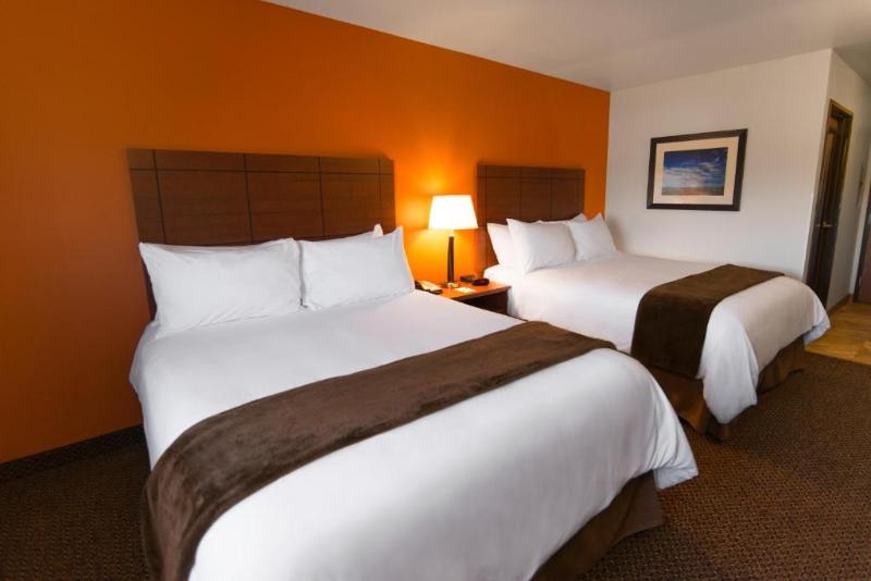 My Place Hotel-Marquette, MI photo 19
