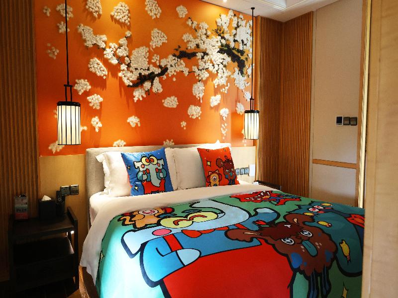 Holiday Inn Dalian Hot Spring image