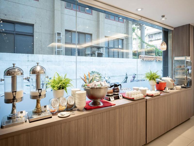 Yuhao Hotel - Zhubei image