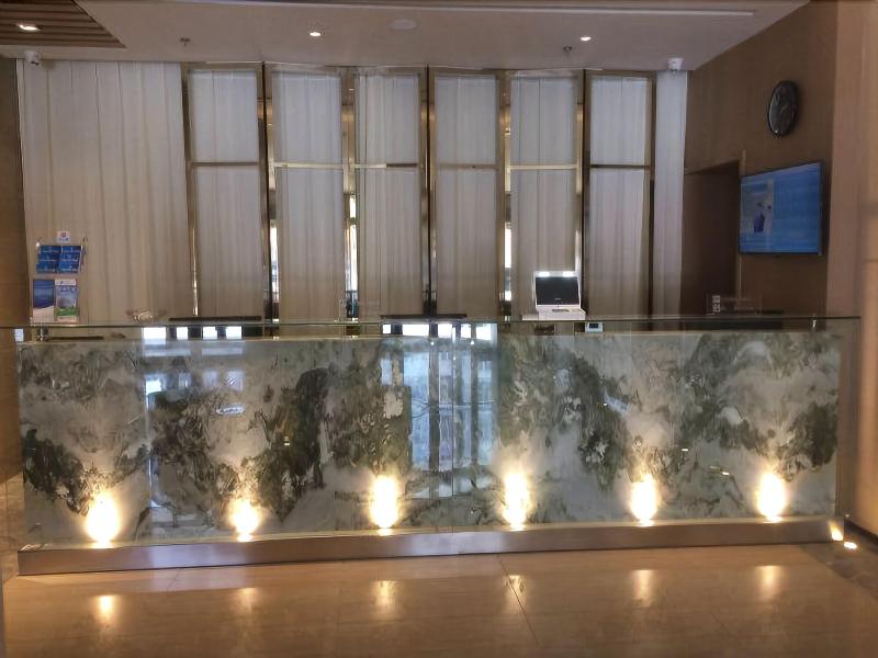 Jinjiang Inn Select Chifeng Railway Station