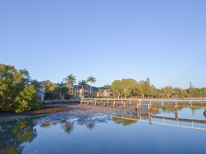 Moby Dick Waterfront Motel