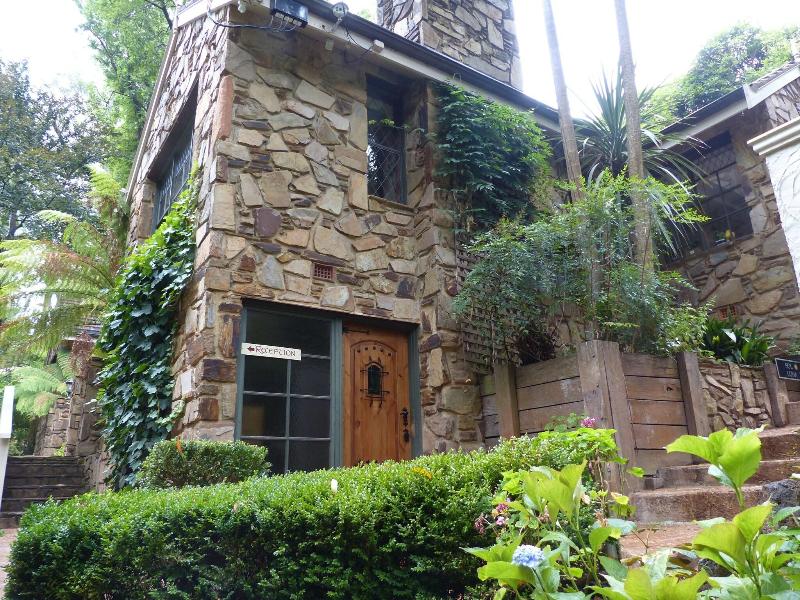 Aquila Nova Retreat image