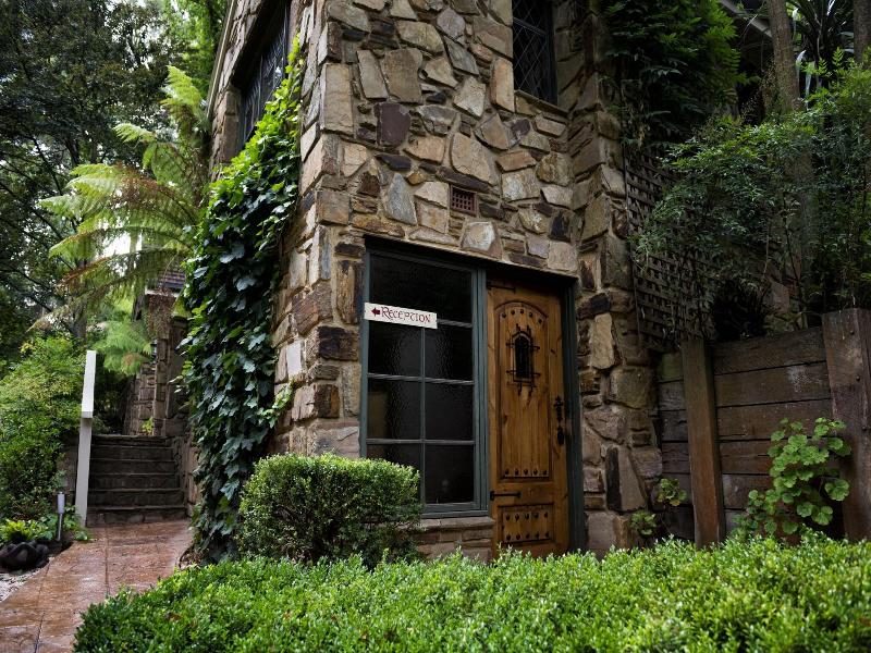 Aquila Nova Retreat image