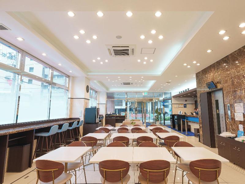 Toyoko Inn Osaka Hankyu Juso-eki Nishi-guchi No.2 image