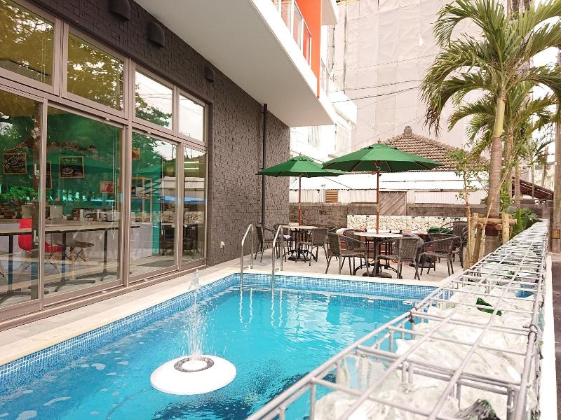 Green Rich Hotel Okinawanago image