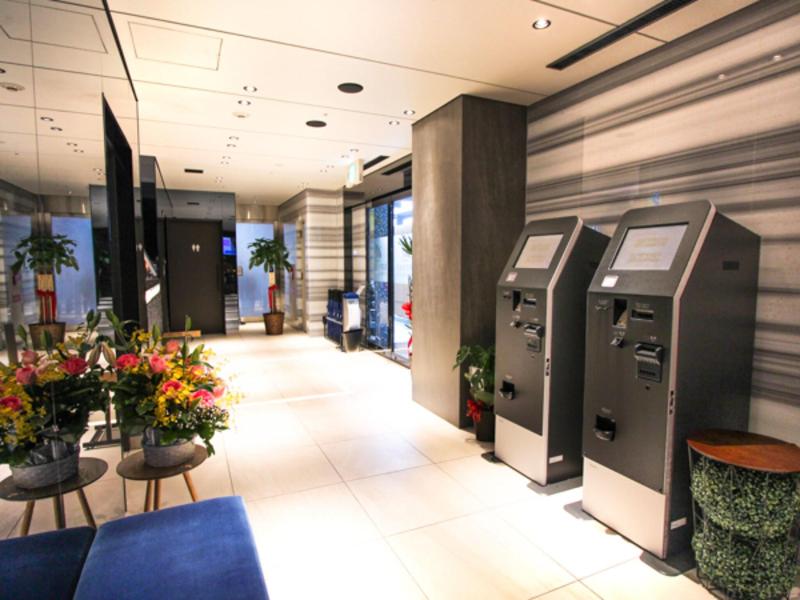 Hotel Livemax Osaka Hommachi image
